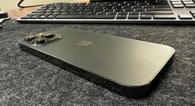 Good
													Apple iPhone 13 Pro - AT&T, Graphite, 256 GB, A2483, photo 4 of 13