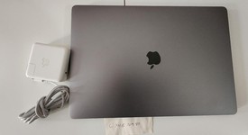 Mint
													MacBook Pro 2019 - 16" - I7, Gray, 512 GB, 32 GB, photo 2 of 5