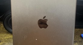 Good
													Apple iPad Air 3rd Gen - Wi-Fi, Gold, 64 GB, photo 2 of 5