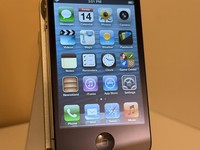 Apple iPhone 4S