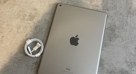 Mint
													Apple iPad 6th Gen - Wi-Fi, Gray, 32 GB, A1893, photo 1 of 8