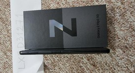 Mint
													Samsung Galaxy Z Flip3 5G - Unlocked, Black, 256 GB, 8 GB, SM-F711U1, photo 3 of 8