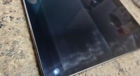 Good
													Apple iPad Pro 10.5" - Unlocked, Gray, 64 GB, photo 3 of 15