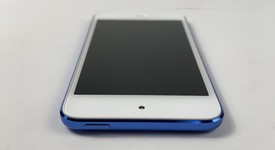 Good
													Apple iPod Touch 6th Gen - Wi-Fi, Blue, 128 GB, photo 5 of 7