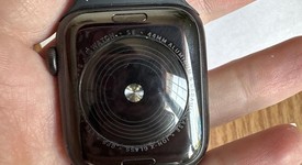Mint
													Apple Watch SE 1st Gen 44mm - Unlocked, Silver, A2354 - Cellular, Aluminum, photo 5 of 8