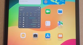 Mint
													Apple iPad 8th Gen - Wi-Fi, Gray, 32 GB, A2270, photo 2 of 16