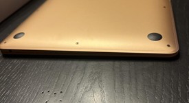 Good
													MacBook Air 2020 - 13" - I3, Gold, 256 GB, 8 GB, photo 4 of 10