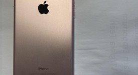 Good
													Apple iPhone 7 Plus - Unlocked, Rose Gold, 256 GB, A1661, photo 4 of 7