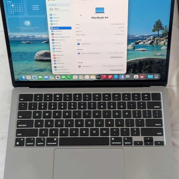MacBook Air 2022 (M2) - 13 inch - 256 GB, Gray, 8 GB, Apple M2