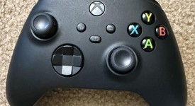 Mint
													Xbox Series X (2020) - Black, 1 TB, standard, photo 2 of 5