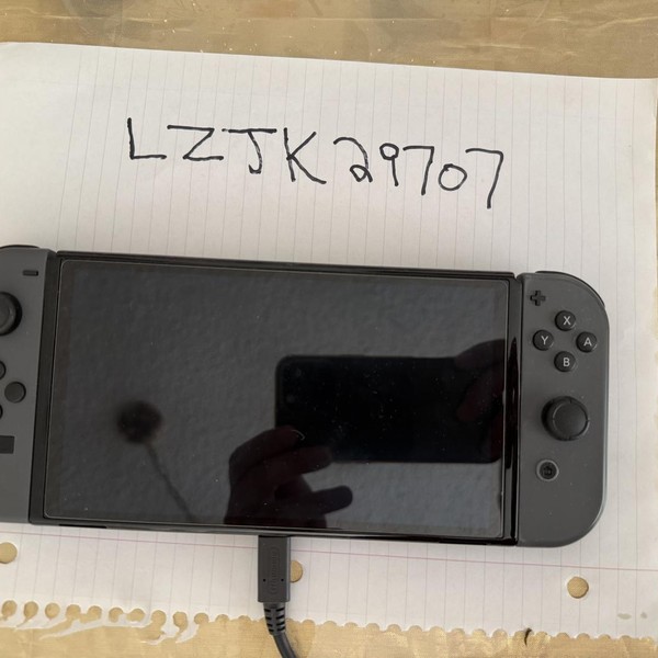 Nintendo Switch - OLED - 64 GB, White