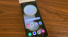 Good
													Samsung Galaxy Z Flip5 - Unlocked, Cream, 512 GB, 8 GB, SM-F731U1, photo 1 of 5