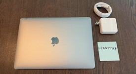 Fair
													MacBook Air 2020 - 13" - Apple M1, Gray, 512 GB, 16 GB, photo 5 of 14
