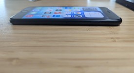 Good
													Apple iPhone SE 3rd Gen 2022 - Unlocked, Midnight, 64 GB, A2595, photo 3 of 13