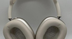 Used
													Apple AirPods Max - Silver, photo 4 of 4