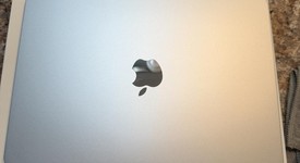 Mint
													MacBook Air 2025 (M4) - 13" - Apple M4, Sky Blue, 256 GB, 16 GB, photo 2 of 14