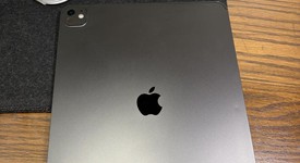 Good
													Apple iPad Pro 13" (M4) 2024 - Unlocked, Black, 256 GB, 8 GB, A2926, Standard Glass, photo 5 of 7