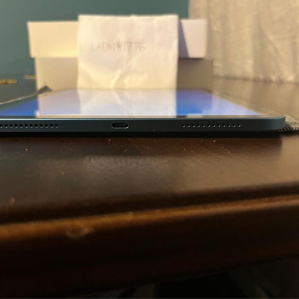 Apple iPad 11th Gen - Wi-Fi, 128 GB, Blue, A3354