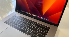 Mint
													MacBook Pro 2018 (With Touch Bar) - 15" - I7, Gray, 512 GB, 16 GB, photo 5 of 11