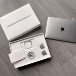 Good MacBook Air 2018 - 13 inch - 128 GB, Gray, 8 GB, Intel Core i5