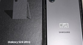 Mint
													Samsung Galaxy S24 Ultra - Verizon, Black, 256 GB, 12 GB, SM-S928U, photo 3 of 7