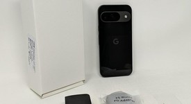 Good
													Google Pixel 9 - Unlocked, Obsidian, 128 GB, 12 GB, G2YBB, photo 5 of 11