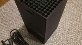 Mint
													Xbox Series X (2020) - Black, 1 TB, standard, photo 5 of 10