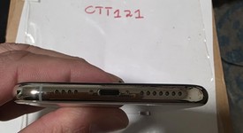 Good
													Apple iPhone Xs Max - Unlocked, Silver, 64 GB, A1921, photo 5 of 6