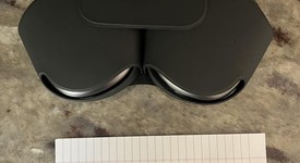 Used
													Apple AirPods Max - Gray, photo 1 of 7
