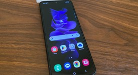 Good
													Samsung Galaxy Z Flip3 5G - Unlocked, Black, 256 GB, 8 GB, SM-F711U1, photo 1 of 6