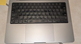 Good
													MacBook Pro 2021 - 14" - Apple M1 Pro 10-core, Gray, 1 TB, 16 GB, photo 4 of 6