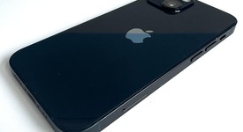 Good
													Apple iPhone 13 Mini - Unlocked, Midnight, 128 GB, A2481, photo 5 of 8