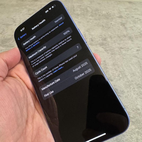 Apple iPhone 16 - Unlocked, 128 GB, Ultramarine, A3081