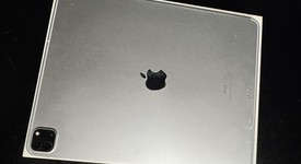 Good
													Apple iPad Pro 12.9" 6th Gen 2022 - T-Mobile, Gray, 512 GB, photo 4 of 7