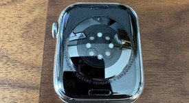 Good
													Apple Watch Series 8 45mm - Unlocked, Silver, A2774 - Cellular, Stainless, photo 3 of 7