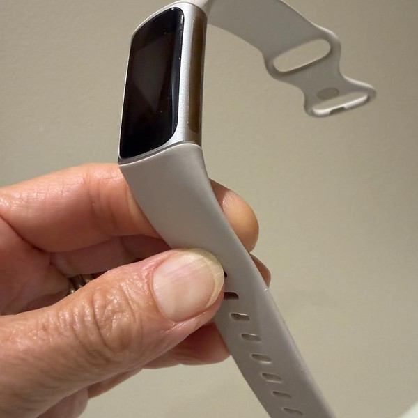 Fitbit Charge 6 - Silver