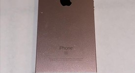 Good
													Apple iPhone SE 1st Gen 2016 - Unlocked, Rose Gold, 16 GB, A1662, photo 4 of 6