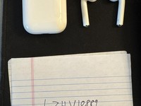 Apple AirPods 1st Gen