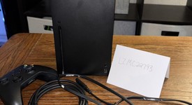 Good
													Xbox Series X (2020) - Black, 1 TB, standard, photo 1 of 4