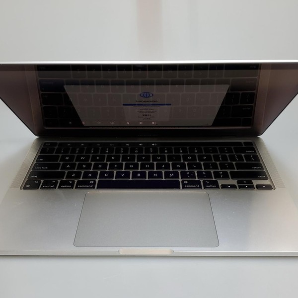 MacBook Air 2020 - 13 inch - 256 GB, Silver, 8 GB, Apple M1