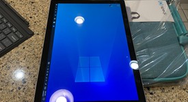 Good
													Microsoft Surface Pro 6 - Wi-Fi, Silver, 256 GB, 8 GB, photo 3 of 9
