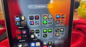 Mint
													Apple iPad 11th Gen - Unlocked, Silver, 128 GB, A3355, photo 1 of 17