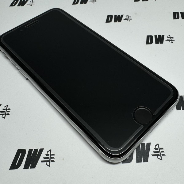 Apple iPhone SE 2nd Gen 2020 - Unlocked, 128 GB, White, A2275