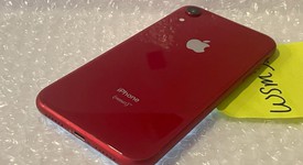 Mint
													Apple iPhone Xr - AT&T, Red, 64 GB, A1984, photo 2 of 6