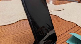 Good
													Google Pixel 2 - Unlocked, Black, 64 GB, Google Edition, photo 3 of 6