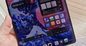 Good
													Honor Magic V3 - Unlocked Non-US, Green, 512 GB, 12 GB, photo 5 of 7