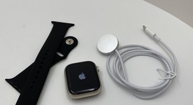 Mint
													Apple Watch Series 9 45mm - Starlight, A2980 - GPS, Aluminum, photo 1 of 5