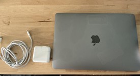 Fair
													MacBook Air 2020 - 13" - Apple M1, Gray, 1 TB, 16 GB, photo 4 of 10