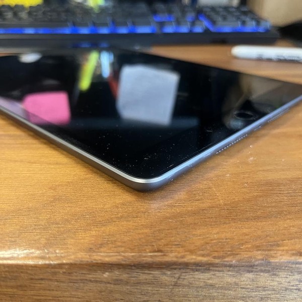 Apple iPad 8th Gen - Verizon, 32 GB, Gray, A2428