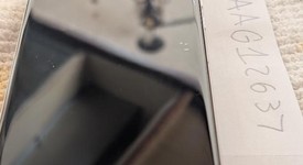 Good
													Vivo X200 Ultra - Unlocked Non-US, Red, 512 GB, 16 GB, photo 3 of 5